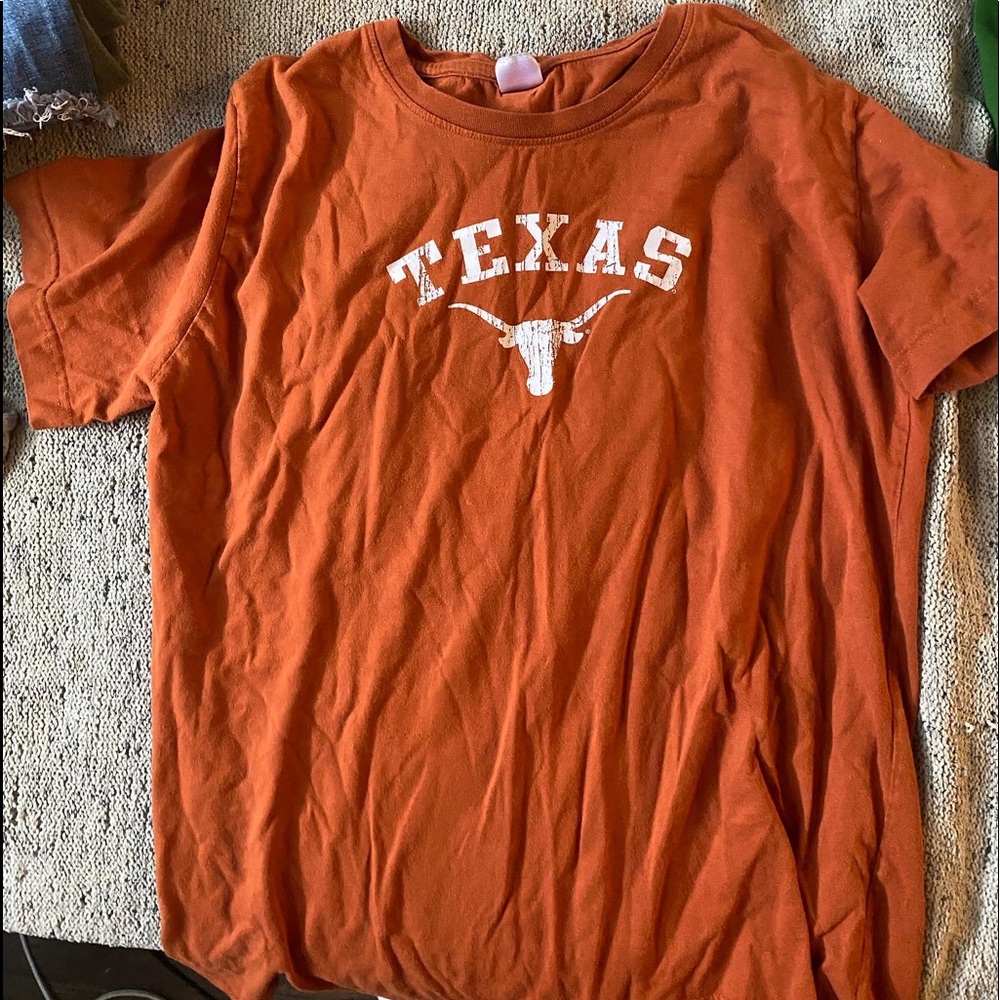 Tax’s long horns t-shirt